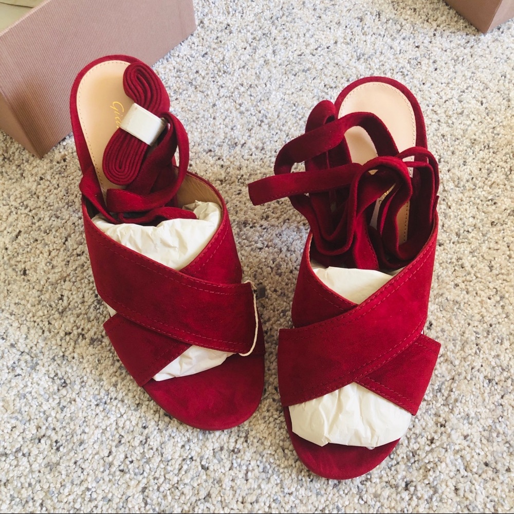 Gianvito Rossi Janis Ankle Strap Sandal Heels - Picture 2 of 4